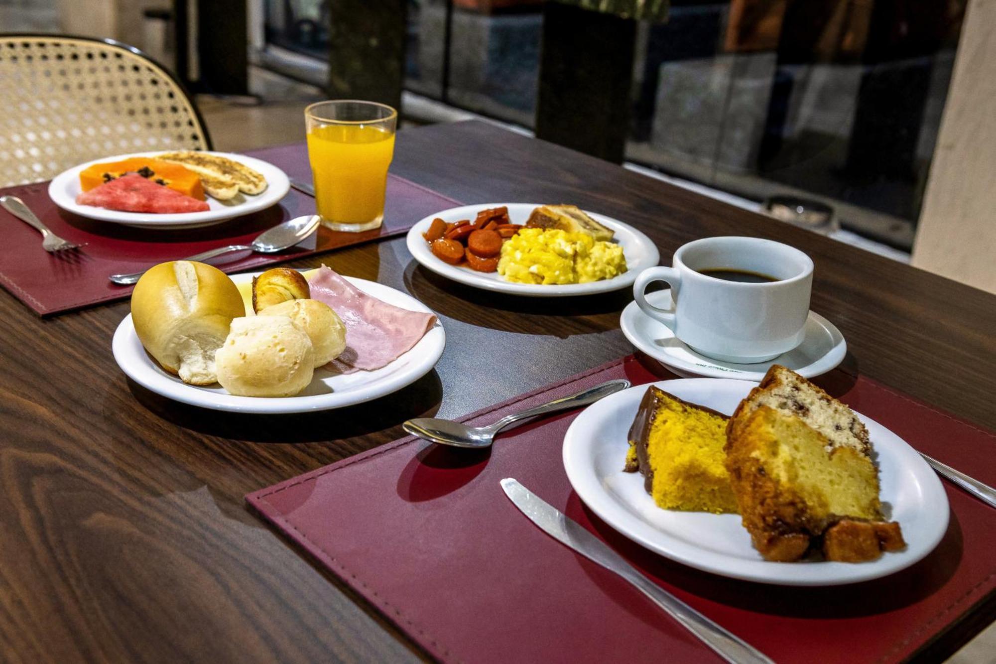 Hotel Euro Suite Sao Paulo By Nacional Inn - A 600 Metros Da Rua 25 De Marco Kültér fotó