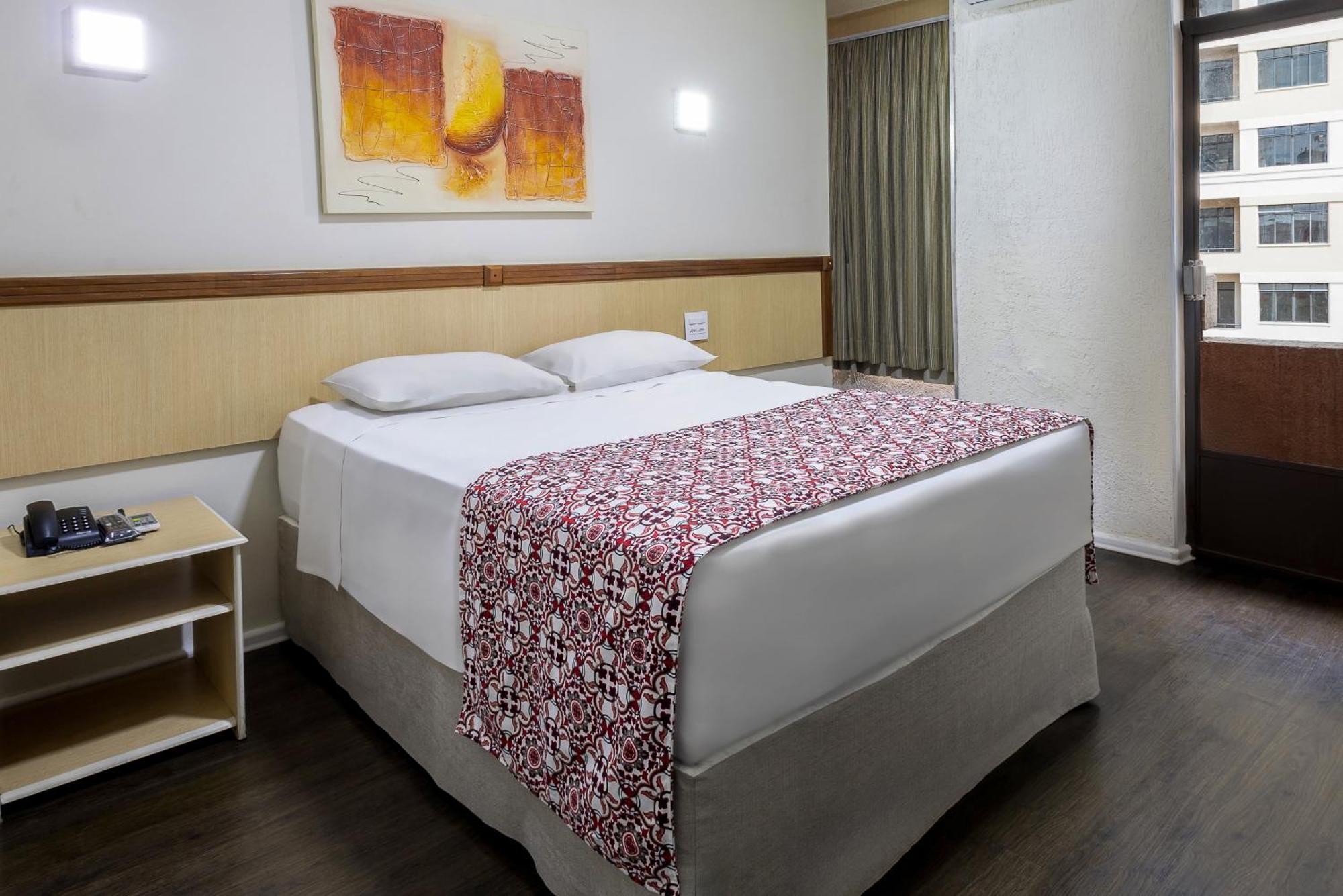 Hotel Euro Suite Sao Paulo By Nacional Inn - A 600 Metros Da Rua 25 De Marco Kültér fotó
