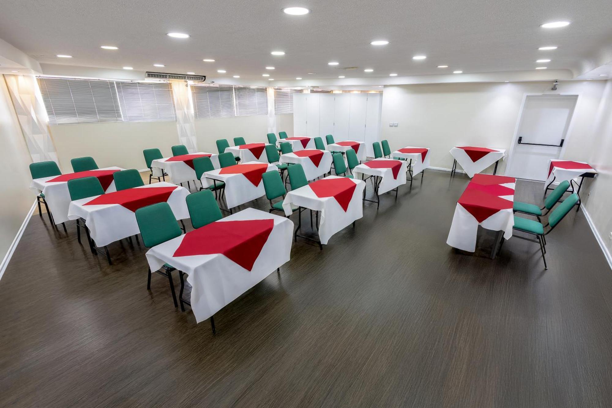 Hotel Euro Suite Sao Paulo By Nacional Inn - A 600 Metros Da Rua 25 De Marco Kültér fotó
